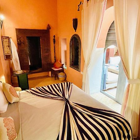 Exclusive And Stylish 4-Bedroom Riad With Plunge Pool 마라케시 외부 사진