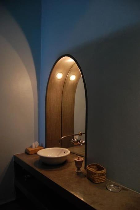 Exclusive And Stylish 4-Bedroom Riad With Plunge Pool 마라케시 외부 사진