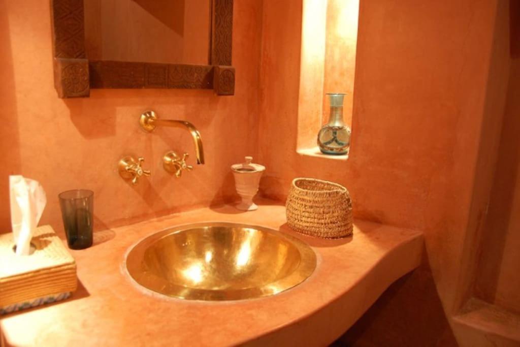 Exclusive And Stylish 4-Bedroom Riad With Plunge Pool 마라케시 외부 사진