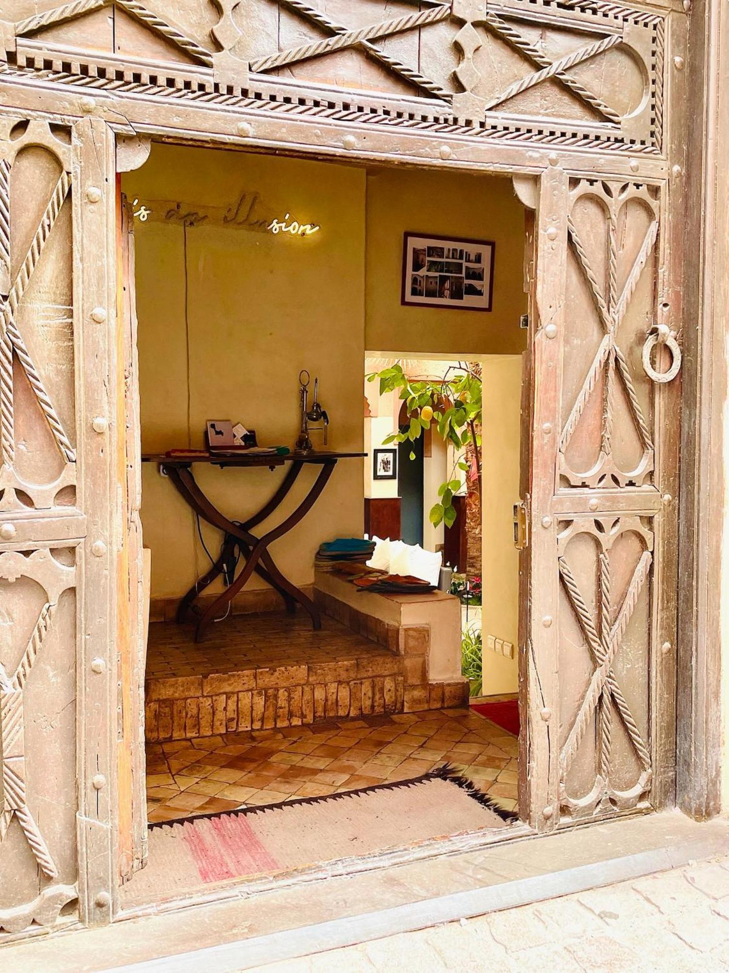 Exclusive And Stylish 4-Bedroom Riad With Plunge Pool 마라케시 외부 사진