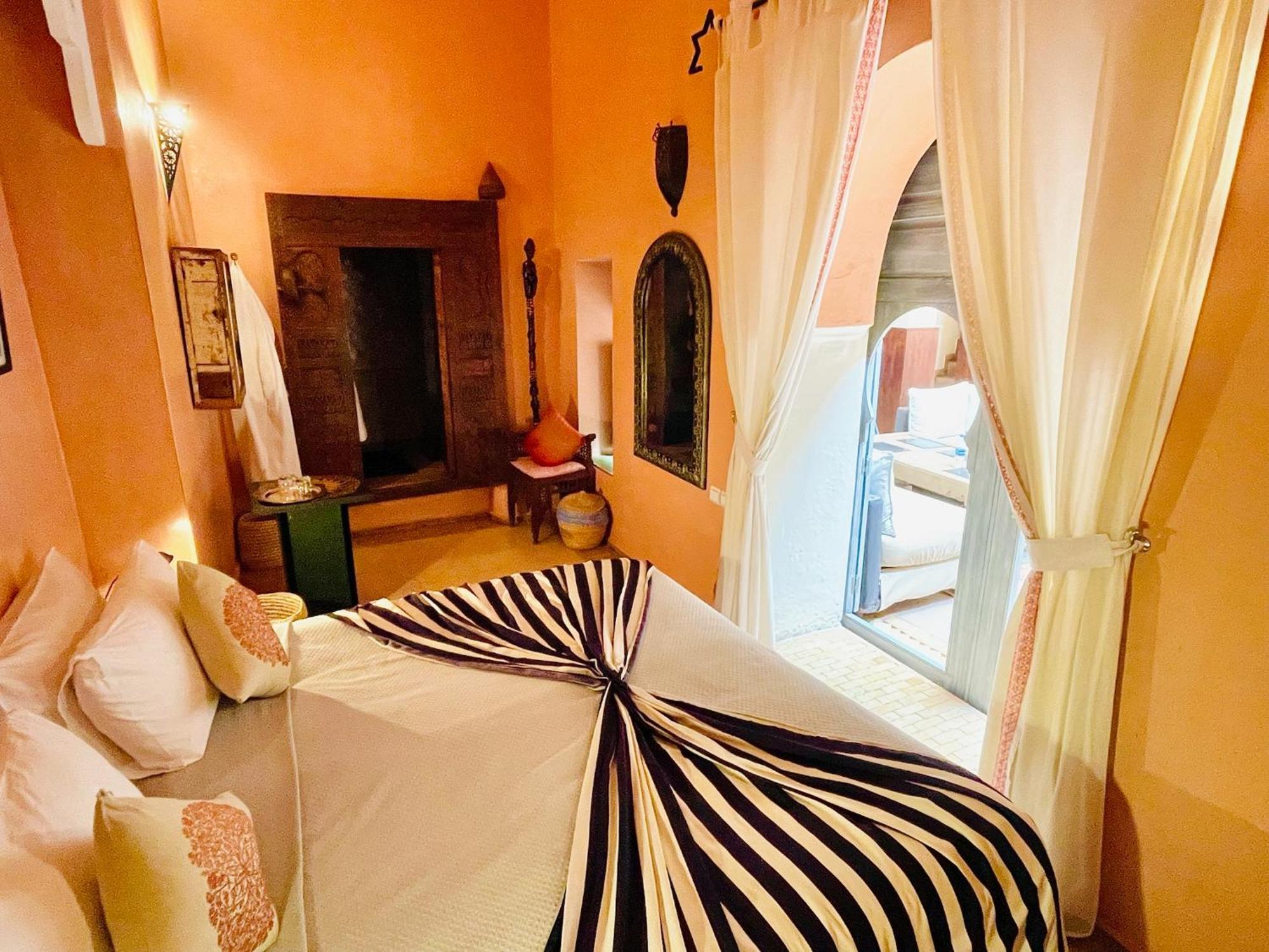 Exclusive And Stylish 4-Bedroom Riad With Plunge Pool 마라케시 외부 사진