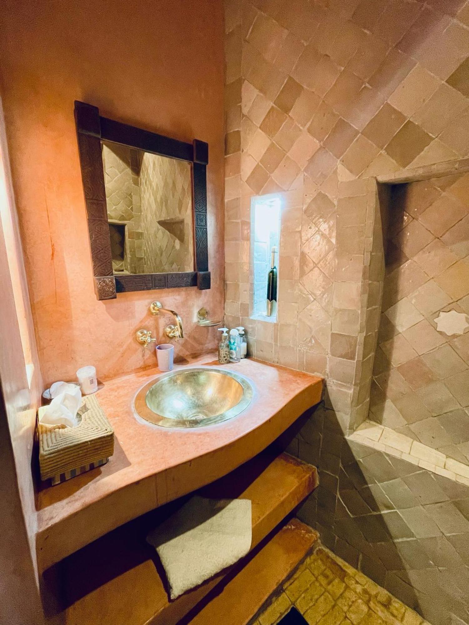 Exclusive And Stylish 4-Bedroom Riad With Plunge Pool 마라케시 외부 사진